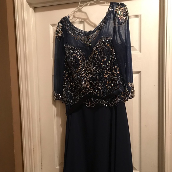 Navy Blue jeweled dress. Great for holiday, Mother of the Bride or Gala. - Picture 2 of 4